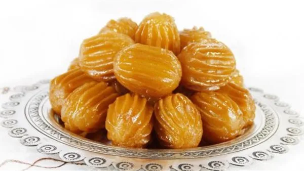 طريقة عمل بلح الشام 2
